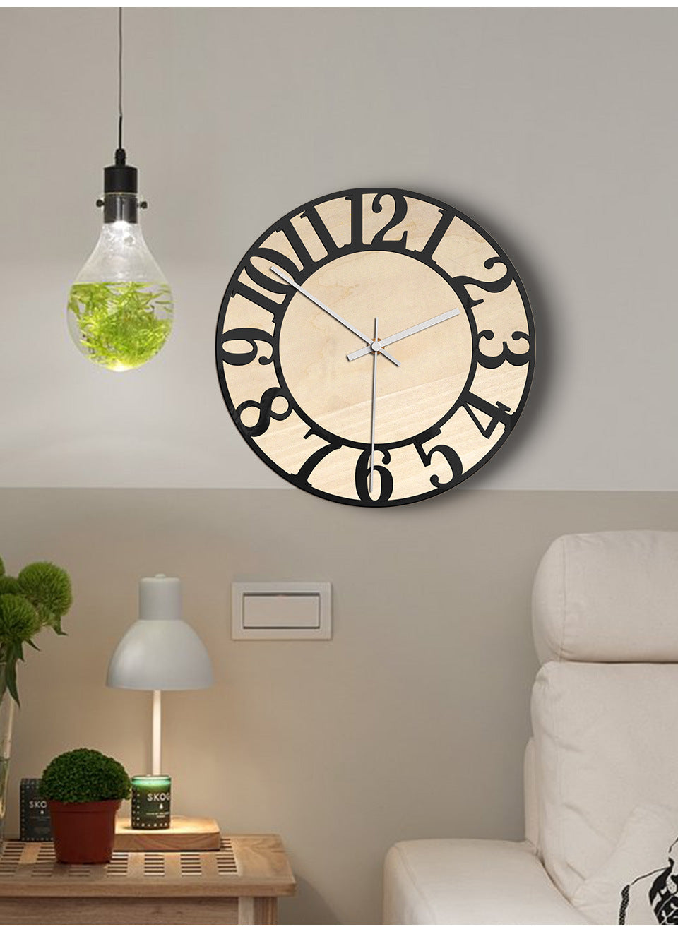 Acrylic Analogue Wall Décor Clock for Home