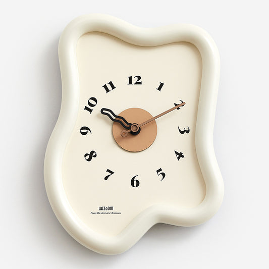 3D Distorted Wall Decoration Clock for Lounge