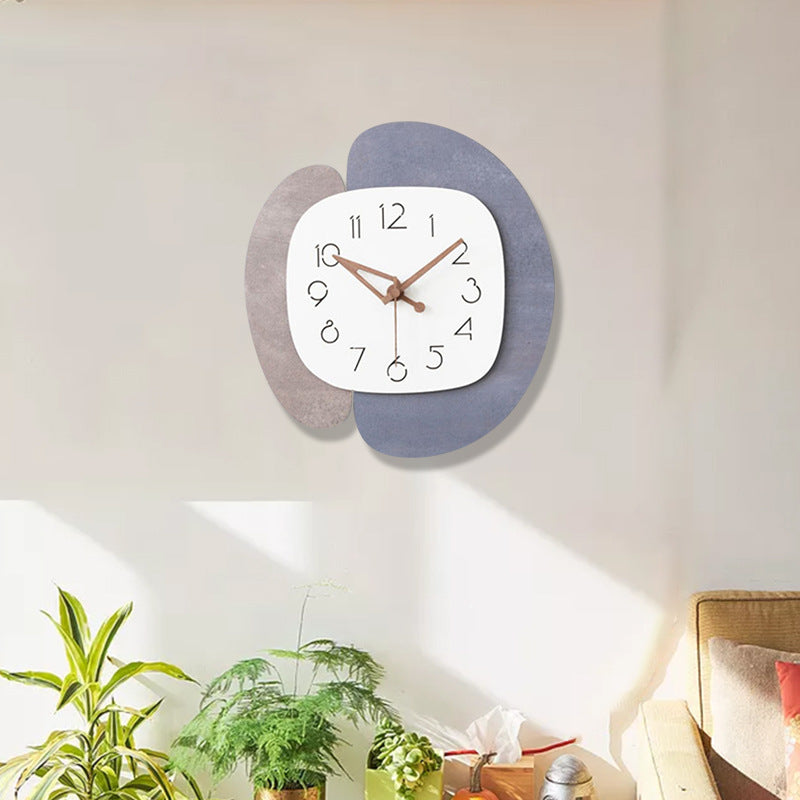 Solid Wood Creative Silent Wall Décor Clock