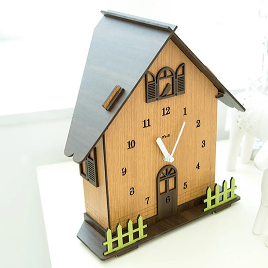 3-Sided Hut Wall Décor Silent Clock