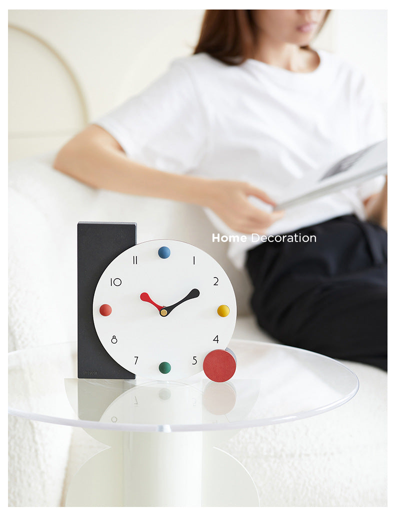 Cute Battery Operated Decorative Table Clock for Bedroom