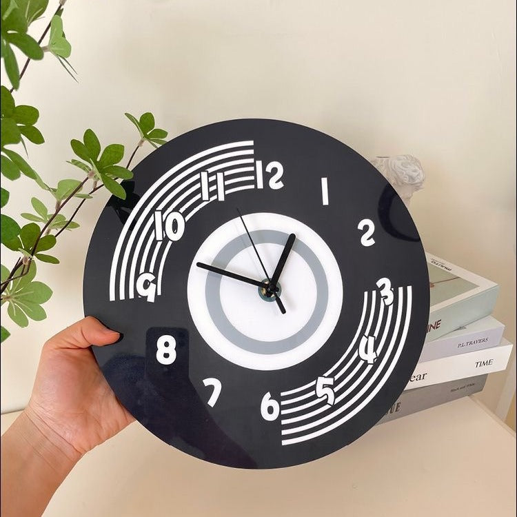 Black Circular Vintage Style Silent Wall Clock