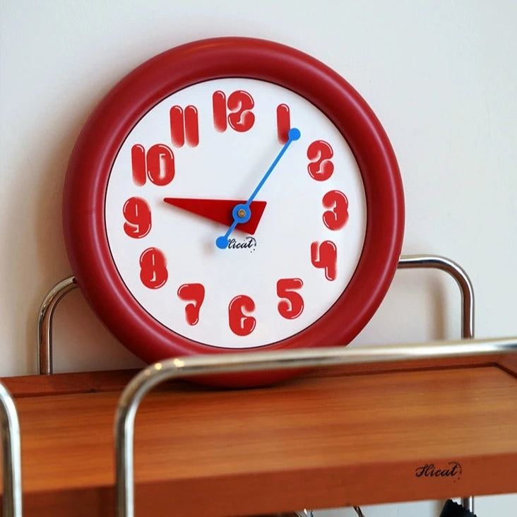 Loforay™ Dainty Nordic Round Silent Wall Clock