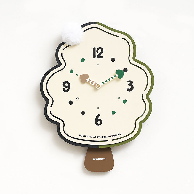 Cute Christmas Themed Wall Décor Silent Clock