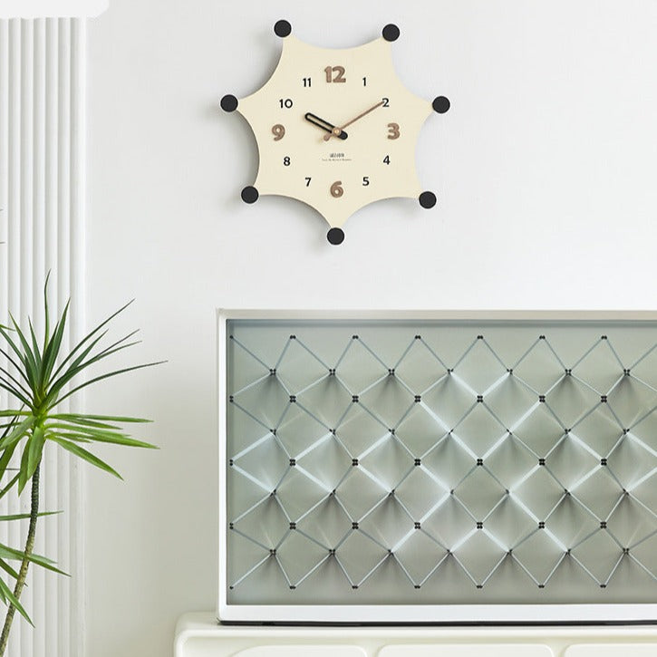 Creative Bedroom Wall Décor Clock