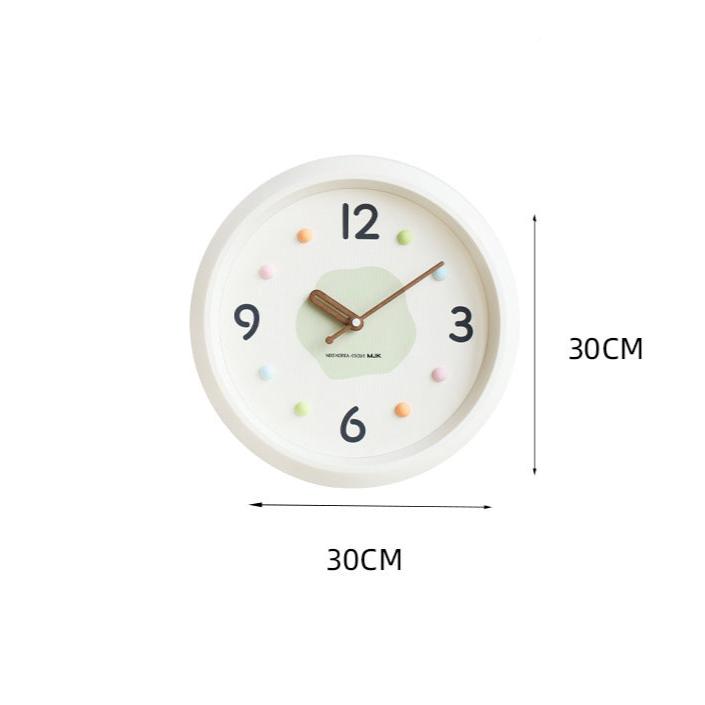 Cute Minimalist Wall Décor Silent Clock