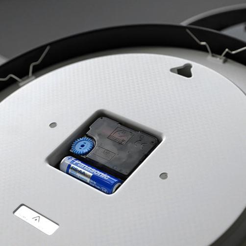 Modern Design Round Wall Décor Silent Clock