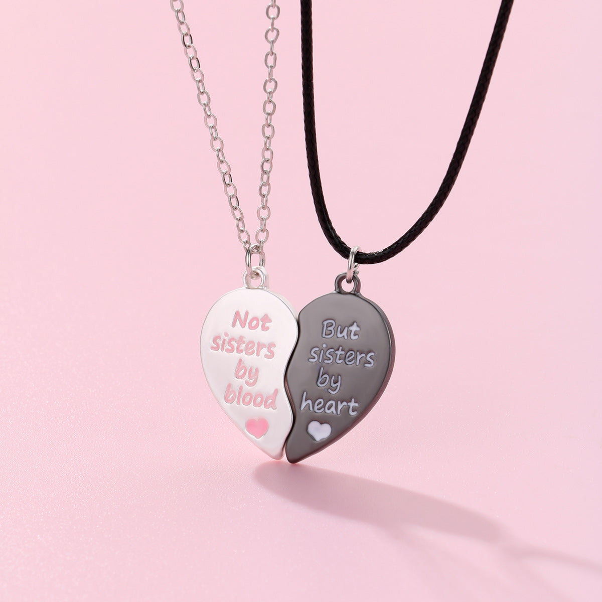 Magnetic Hearts Best Friends Necklaces Gift Set