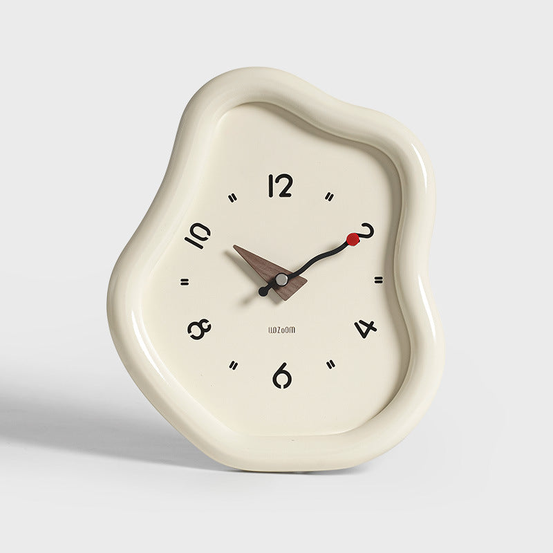 3D Distorted Table Clock for Lounge