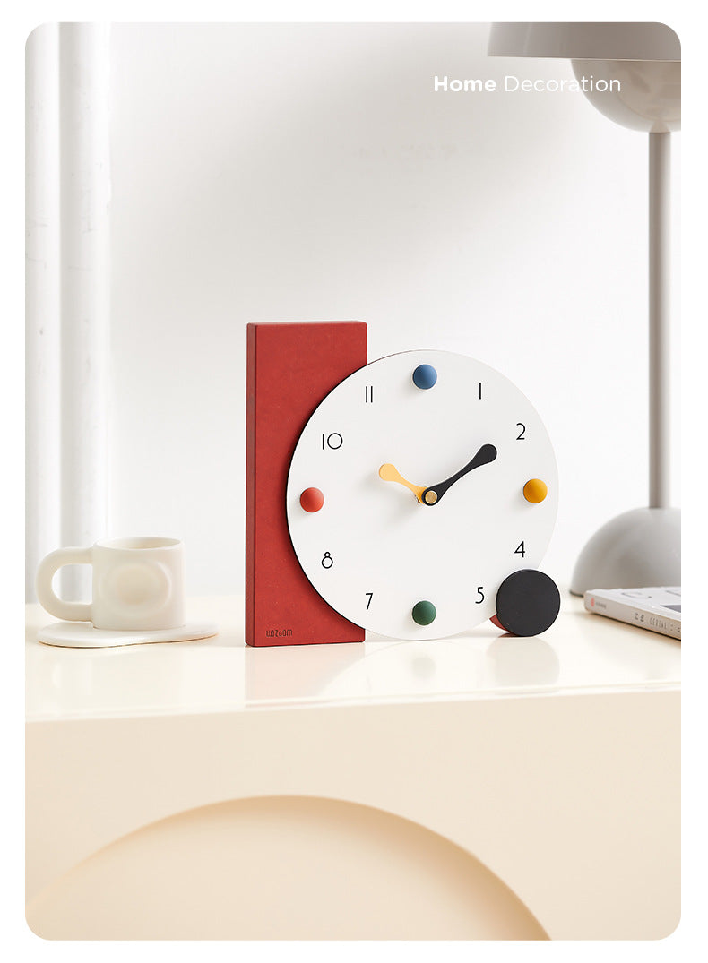 Cute Battery Operated Decorative Table Clock for Bedroom
