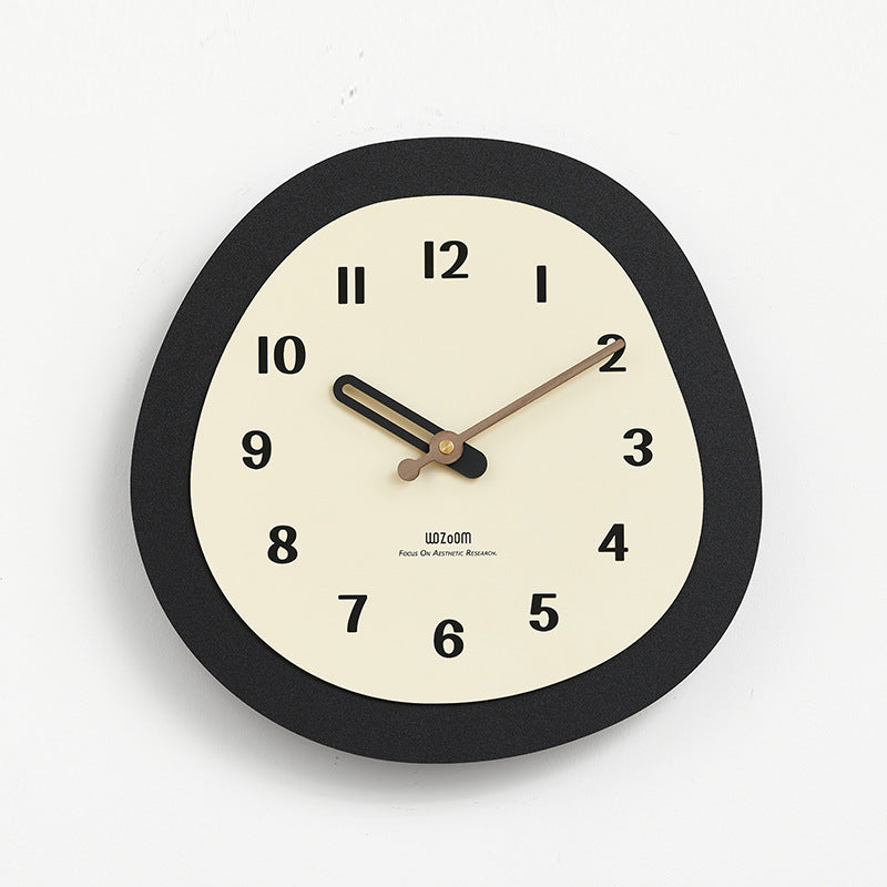 Modern Circular Wall Décor Pendulum Clock