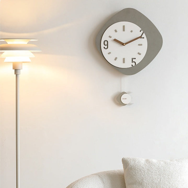 Pendulum Wall Decoration Clock for Lounge