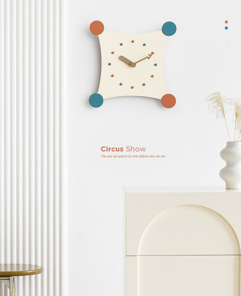 Cute Creative Silent Wall Decorative Clock for Kids Bedroom