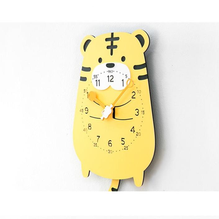 Cute Tiger Kids Bedroom Pendulum Silent Clock