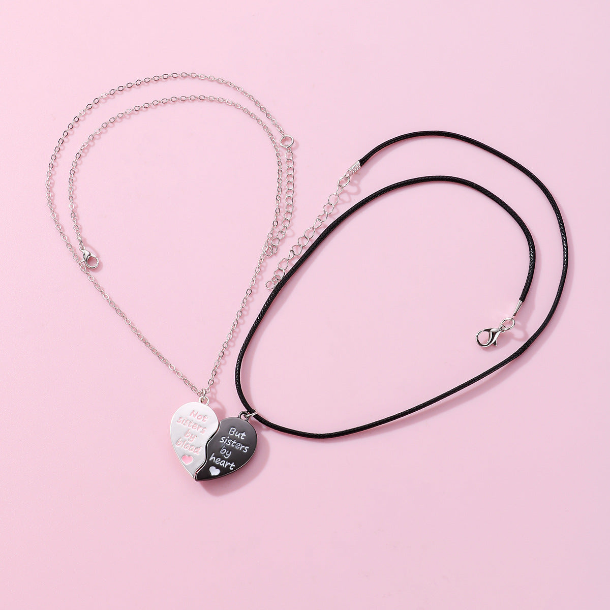 Magnetic Hearts Best Friends Necklaces Gift Set