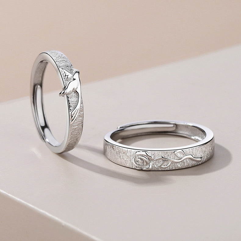 Customized His Hers Couple Wedding Rings Set