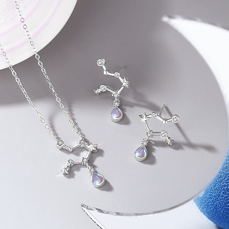 Minimalist Teardrop Necklace for Girls