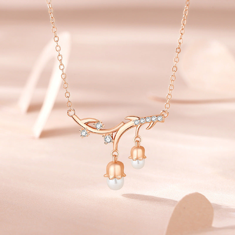 Lilly Flower Pearl Necklace for Women
