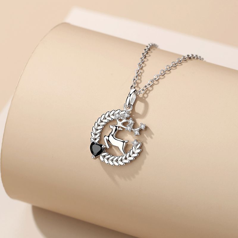Matching Pair Twin Necklaces Set
