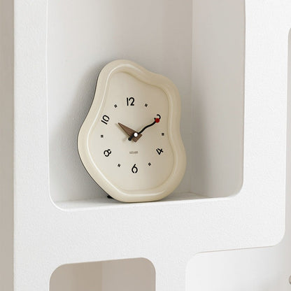 3D Distorted Table Clock for Lounge