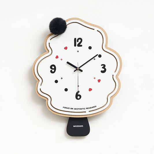 Cute Christmas Themed Wall Décor Silent Clock