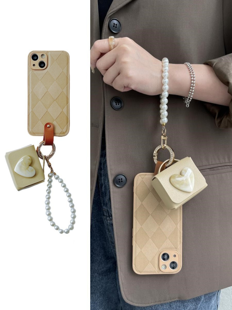 Protective iPhone Cover with Airpod Casing iPhone 11 to 14 Plus Loforay.com