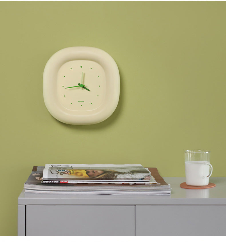 Cute Bubble Table and Wall Clock for Kids Room 7 inches