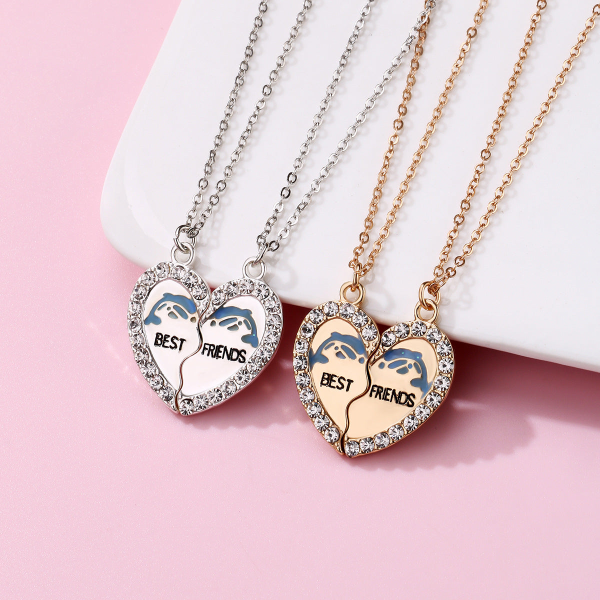 Hearts Magnetic Best Friend Necklaces Gift Set