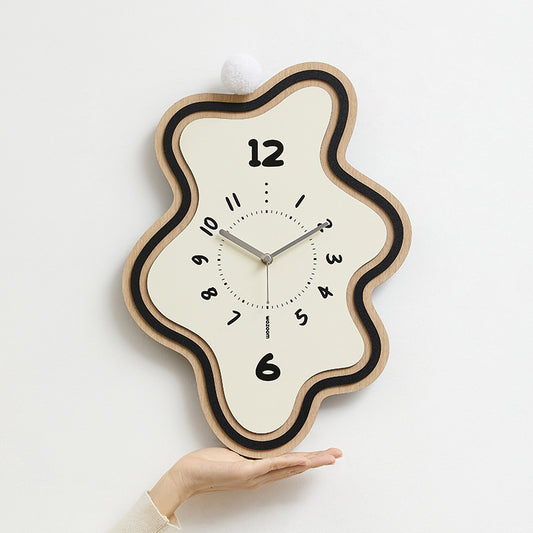 Creative Odd Shaped Wall Décor Silent Clock