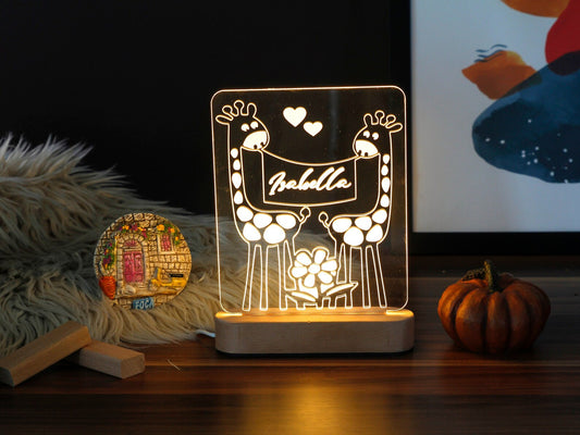 Custom Name Giraffe Lamp - Kid's Bedroom Décor