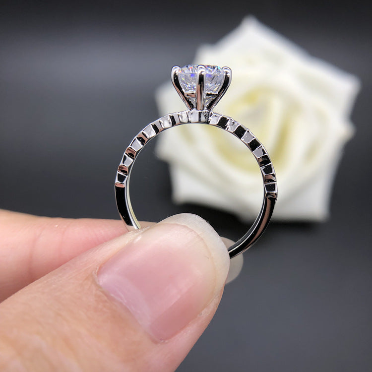 0.5 Carats Moissanite Diamond Ring for Her