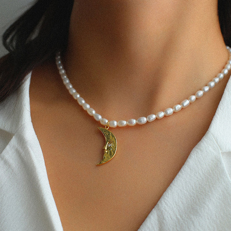 Sun Moon Pearl Necklace