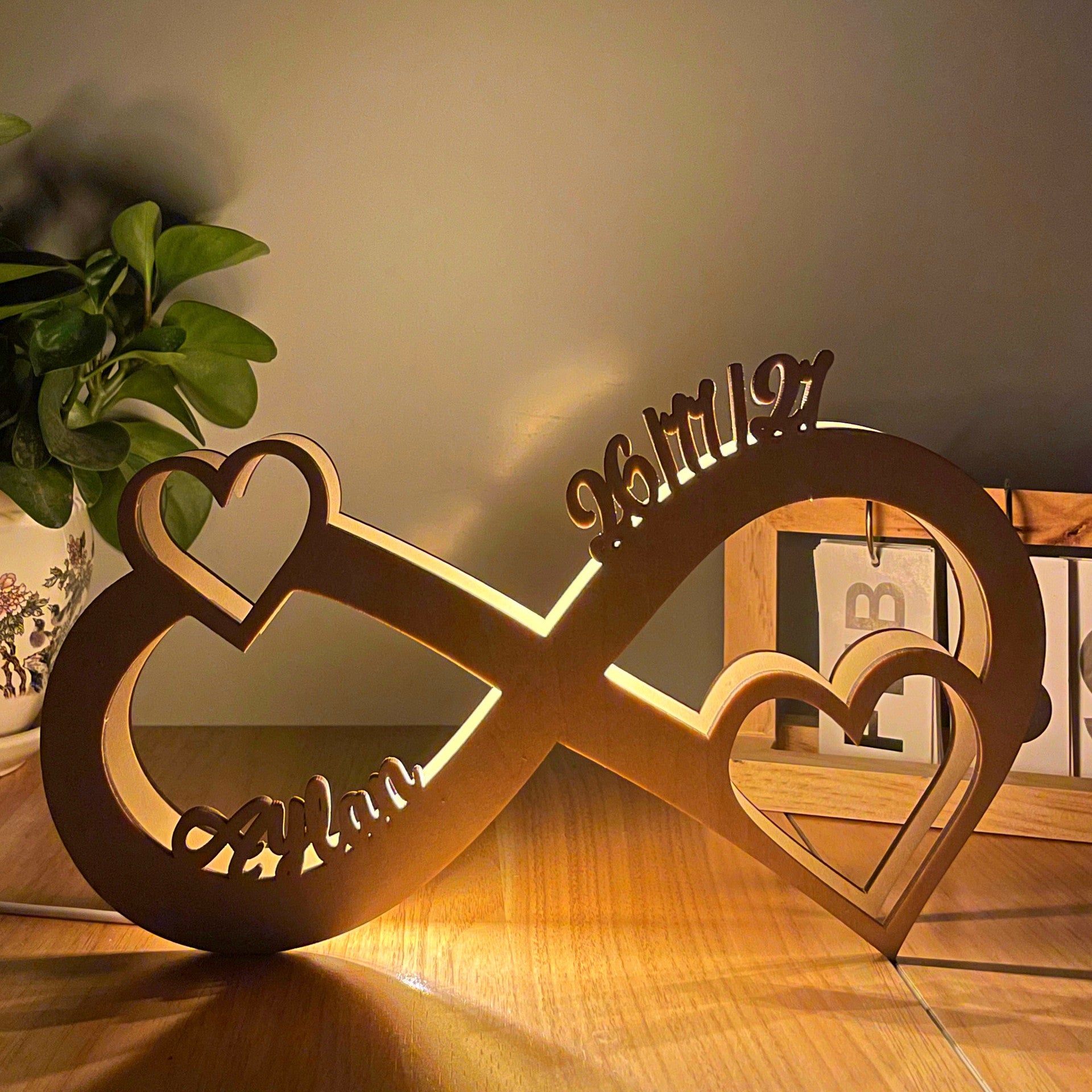 Personalized Couple Names Infinity Lamp Gift