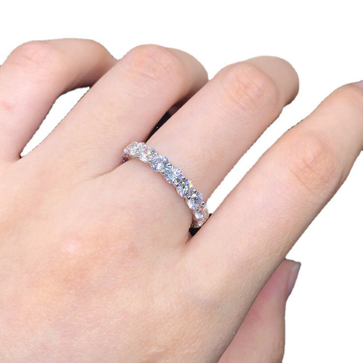 0.2 Carats Diamond Eternity Ring for Her