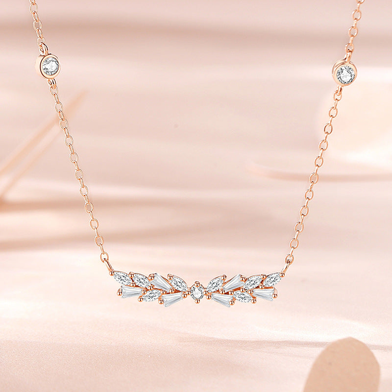 Minimalist Pendant Necklace for Women