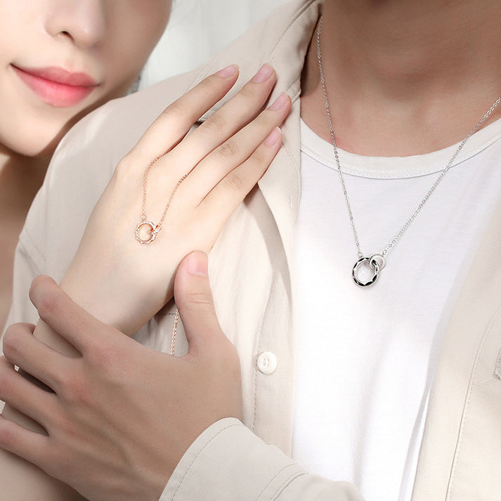 Interlocking Rings Couple Necklaces Set for Two – Loforay