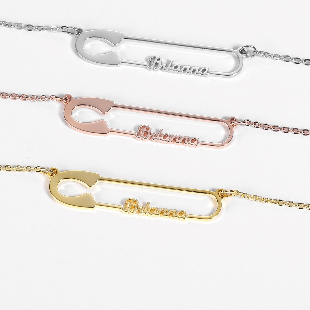 Customized Paperclip Name Pendant Necklace