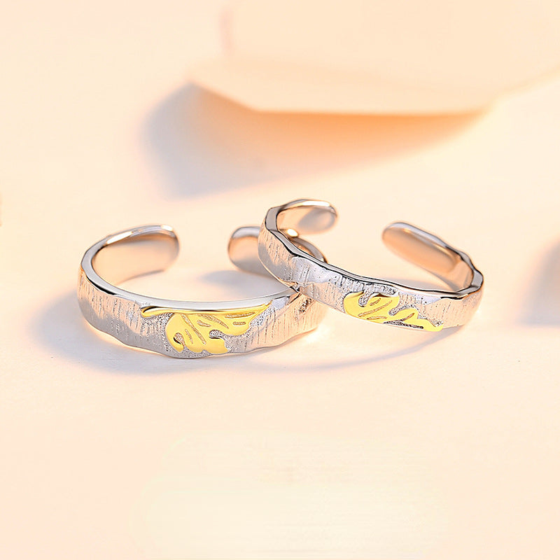 Maple Leaf Engravable Couple Rings Set